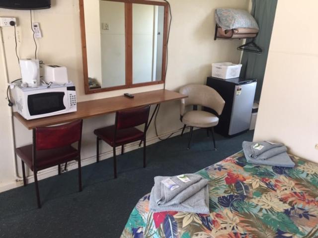Governors Hill Motel Goulburn Buitenkant foto