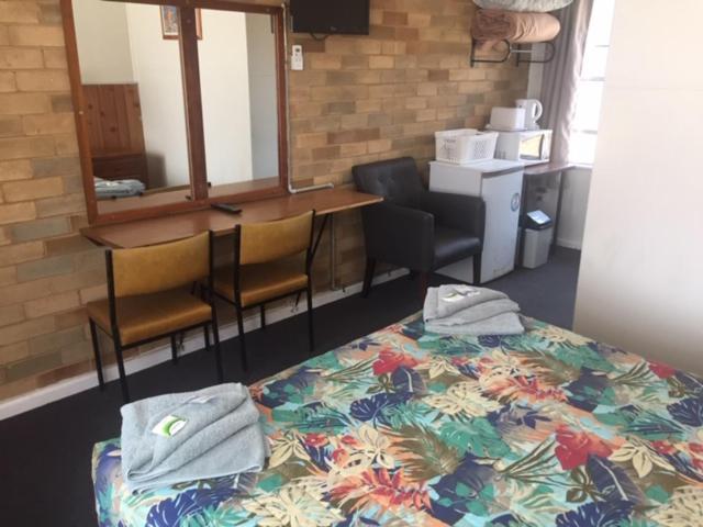 Governors Hill Motel Goulburn Buitenkant foto