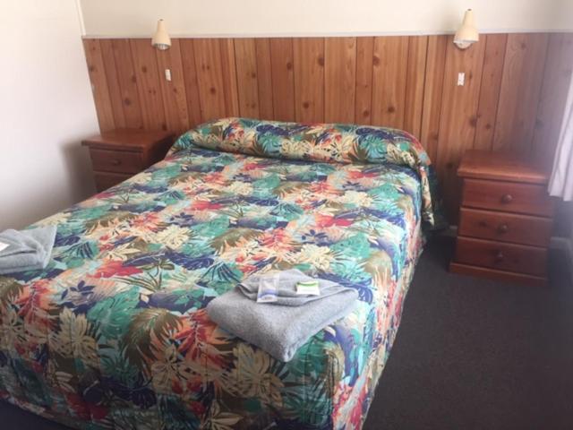 Governors Hill Motel Goulburn Buitenkant foto